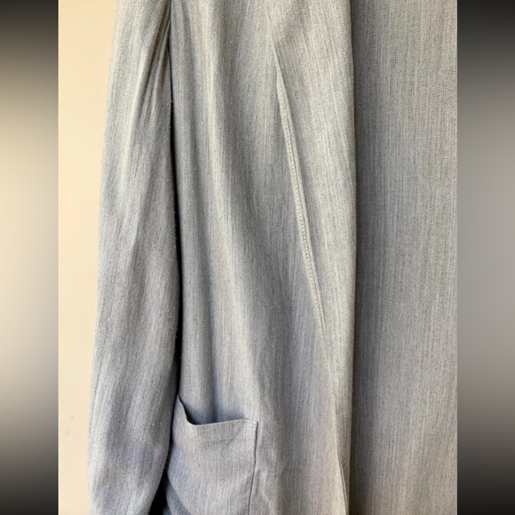 Aritiza Talula Kent Blazer (Light Grey, Leightweight) - Picture 4 of 7